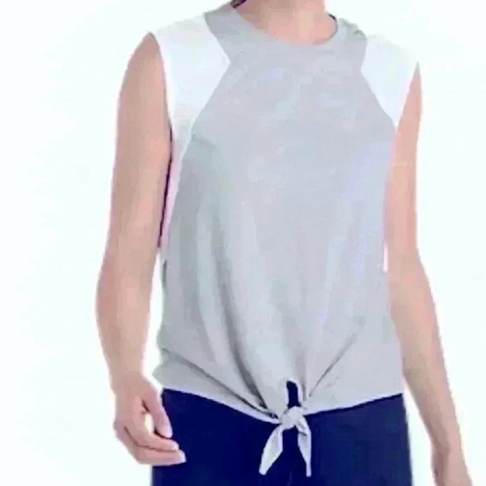 Eddie Bauer Willpower tie front exercise T-shirt